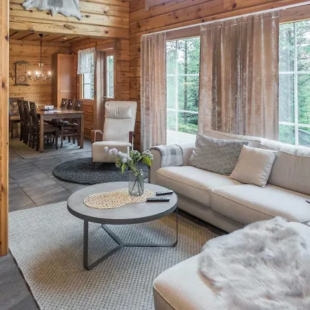 Holiday home Holiday Rokovan Raiku